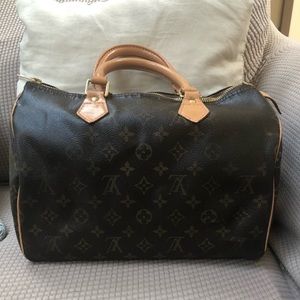 Louis Vuitton Speedy 30, beautiful condition.